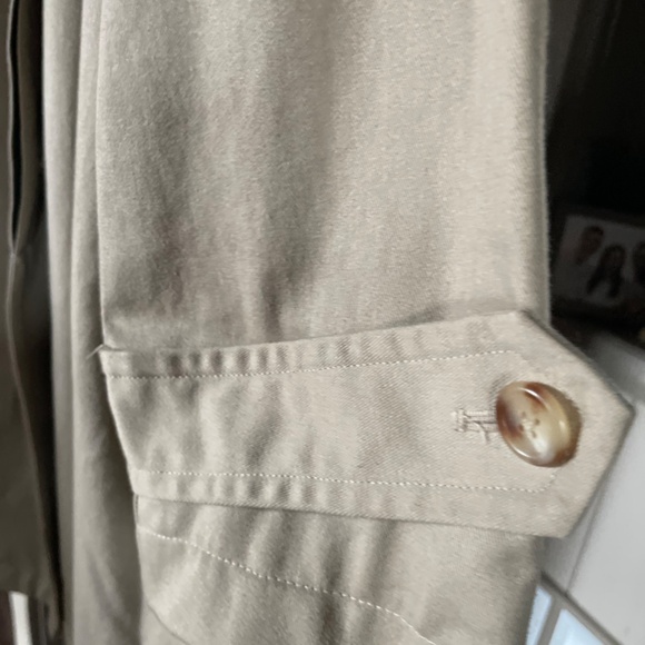 Ralph Lauren Overcoat. Size Large - Picture 8 of 16